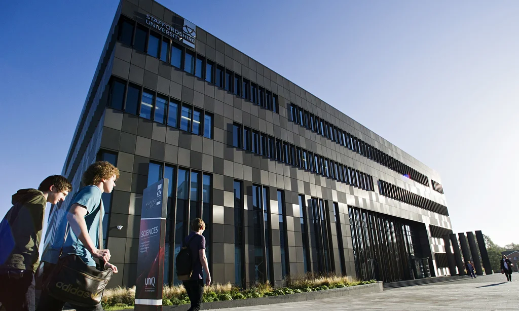 Gallery Image Gallery Image